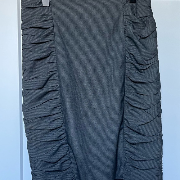 Cartonnier Anthropology ruched grey skirt -  ACT NOW REMOVING LISING TOMORROW - Picture 5 of 5